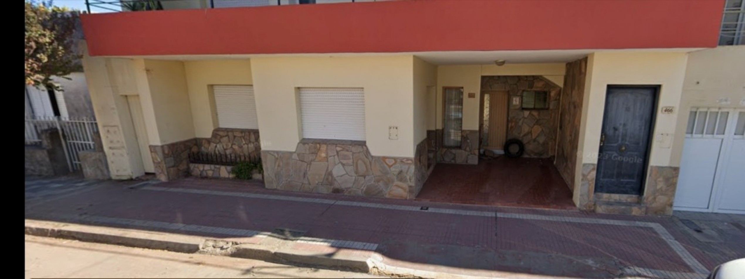 PROPIEDAD EN PLANTA BAJA PLENO CENTRO COMERCIAL