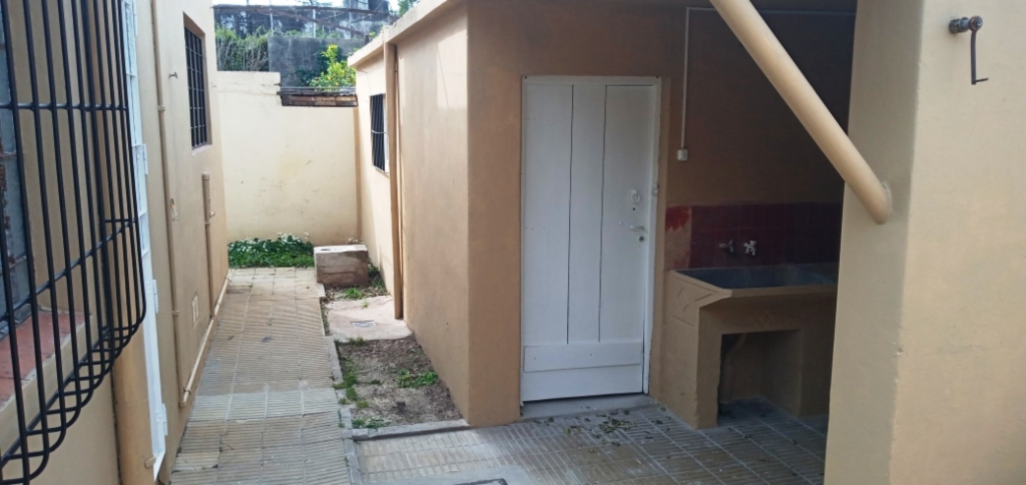 CASA UBICADA EN TRATADO DEL PILAR 545