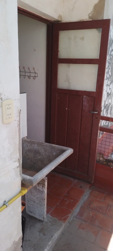 DEPARTAMENTO EN PLANTA ALTA CALLE SAN MARTIN 